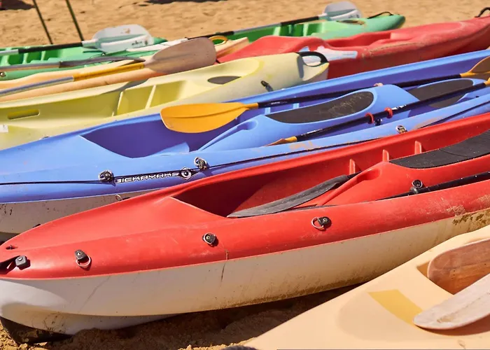 Intimate Seaside Perfect For Relaxing *