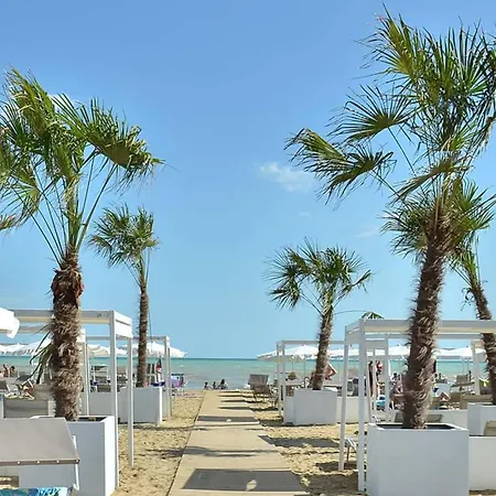 Intimate Seaside Perfect For Relaxing Apartament *