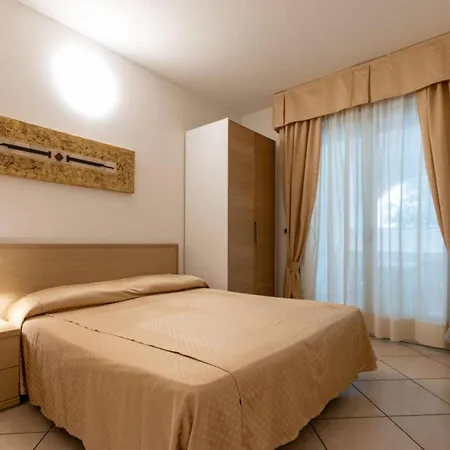 Intimate Seaside Perfect For Relaxing 比比翁